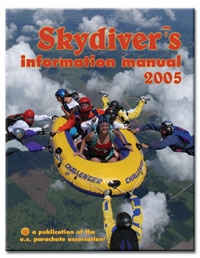 This is the raft dive we did at the  2004 Skyfest.   Shayne, Erika,Jim,Lesa,Al,Beth,me,Brett and someone I don't know